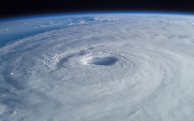 Taifuuni Nari rantautui Japaniin